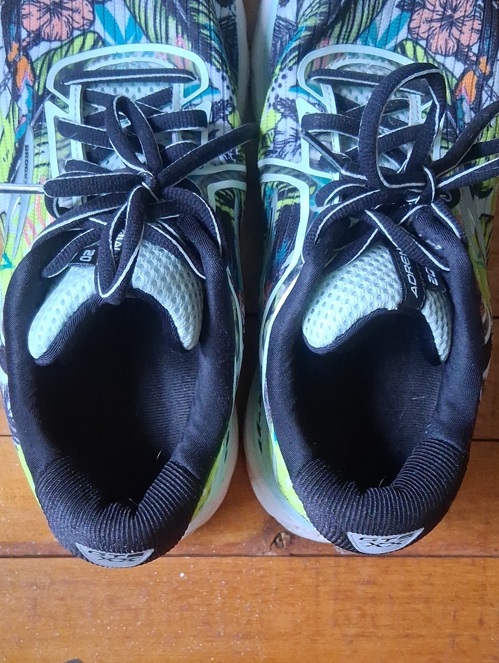 Brooks Sz 9 Adrenaline GTS - Picture 10 of 11